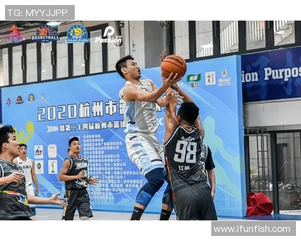 重庆篮球队与上海篮球队赛后分析灵活性表现及战术调整探讨